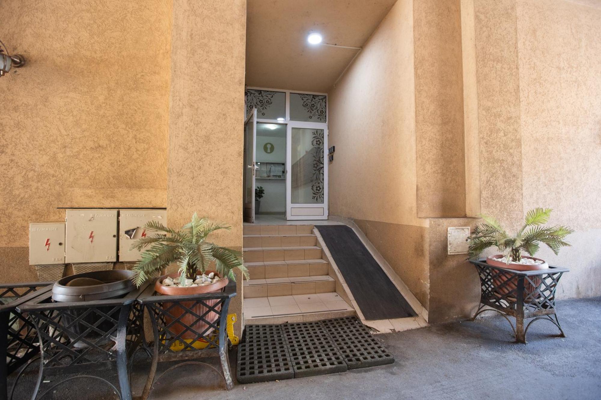 4 Rooms Apartments Nis Exterior photo